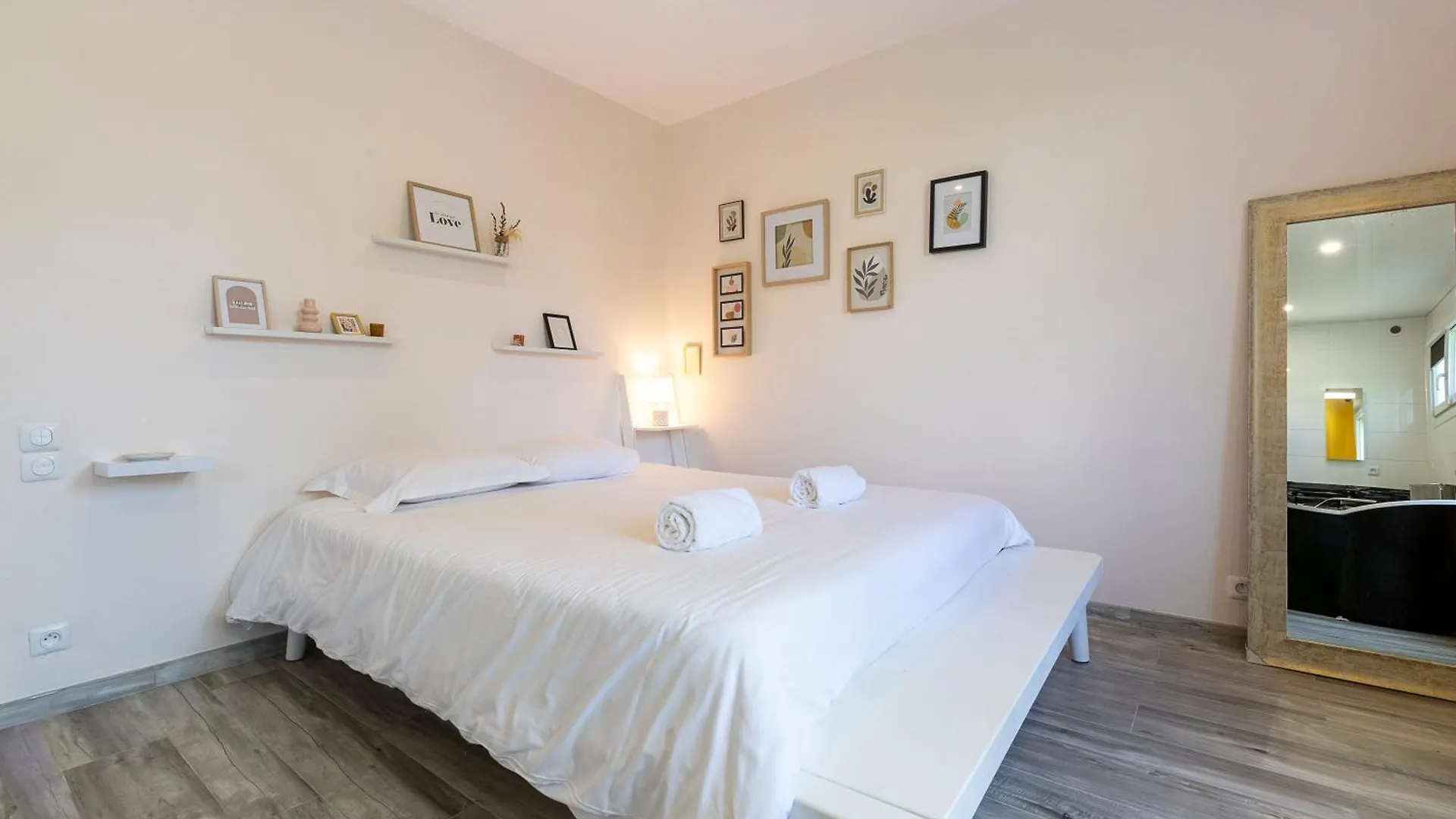 Maison Familiale - Spacieuse - Wifi - Parking Saint Anne-dʼAuray Apartman